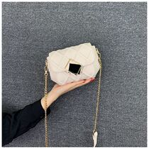 Hong Kong net red small bag women 2021 new fashion Korean version of the foreign style wild French niche one shoulder chain messenger bag