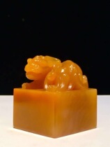 Shoushan Stone seal Northern Laos Tian Huang glass dragon frozen handle ornaments Ingot lucky collection customization