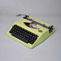 HERO hero typewriter all-metal body normal use fruit green limited literary retro collection birthday gift