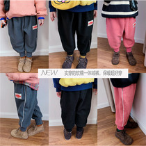 Kid mom Boy soft waxy one-piece velvet loose casual pants Childrens velvet pants Baby Harem pants Sports pants winter clothes