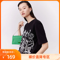 (Sesame Street IP Joint) LILY2021 Autumn new womens clothing interesting embroidered round collar minimalist T-shirt woman