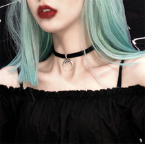 Dark Black Ensemble Teenage Girl Choker Necklace Net Red Retro Moon Crescent Moon Collarbone Chain Neck Chain Earth Cool Bungee Tide Lovers