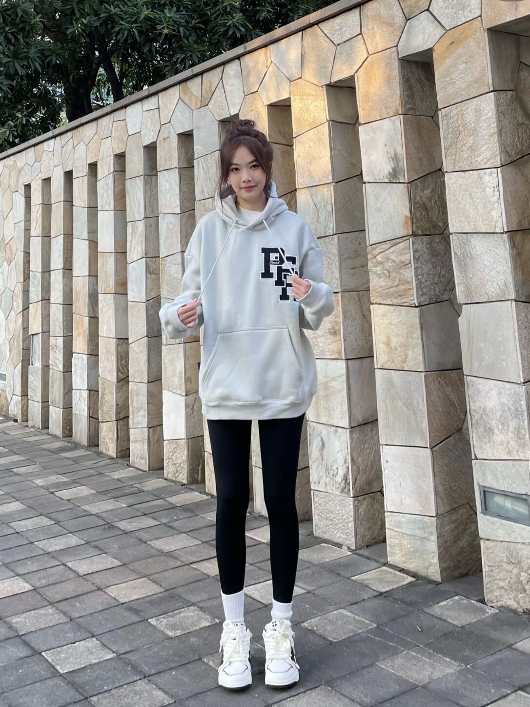 小野和子春季鲨鱼裤 薄款塑形收腹提臀 瑜伽外穿两相宜 高腰设计拉长比例