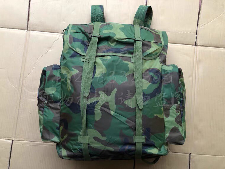 Classic old goods 2000 type camouflage rucksack backpack waterproof backpack foldable old inventory new fidelity