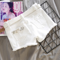 White denim shorts Women summer slim figure thin Korean version 2021 spring new super short sexy hip top wear hot pants