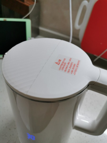苏泊尔SW-15J68A家用热水壶