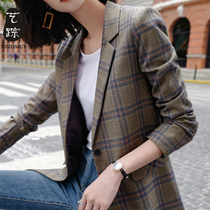 Brown plaid blazer female 2020 early autumn Korean retro British style student casual net red small suit