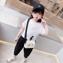 Girls Summer Suite 2022 New Korean version Summer clothes Yangqi Womens baby Leisure short sleeve lamp cage pants Two sets