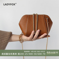 Summer Pouch Bag Women 2022 New Mini Skew Cross Soft Leather Chain Small Bag Genuine Leather Mobile Phone Bag Shell Cow Leather