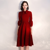 Toast bride wine wedding engagement small dress dress back to the door casual dress usually wear spring