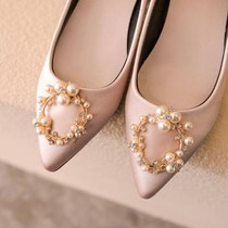  Silk satin fashion thick heel red womens wedding shoes medium heel Champagne bridesmaid small size bridal shoes Pearl pregnant womens single