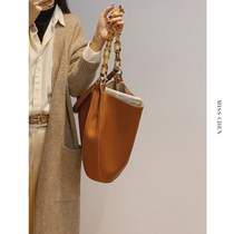 MissChen 2021 Wish Happy Bull Yun Head High Quality King Fried Light Soft 3 Hupo Bag