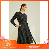 Lily summer new womens temperament Plaid V collar waist long sleeve shirt dress 119210C7101