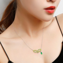 Kun Hao jewelry natural jade pendant ladies 18K gold necklace jade pendant jewelry