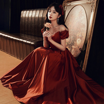 One-shoulder satin toast dress 2021 new summer engagement bride wedding back door red evening dress skirt thin