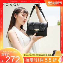 Red Valley Bag Pack Woman 2021 New Bull Leather Temperament Single Shoulder Bag Fashion Elegant Armpit Satchel satchel 3917