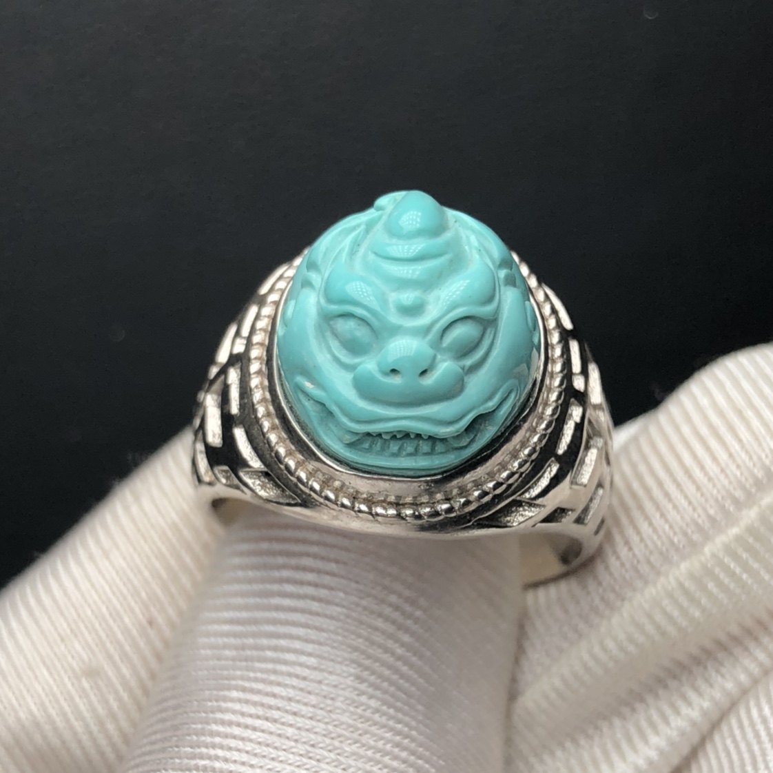 Fine High Porcelain Turquoise Pixiu Ring