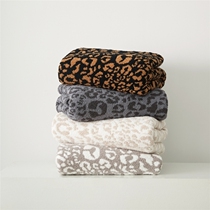Soft and soft ~ Nordic pure color knit blanket office air conditioning lunchtime blanket leather shoulder cover blanket sofa casual blanket blanket