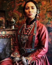 Old objects in Tibetan areas