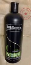 TRESemme Shampoo Flawless Curls 28 oz