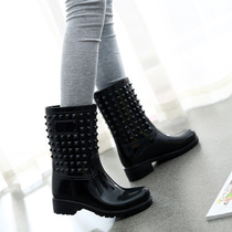 Unif fashion large size rain shoes men and women lovers spring and autumn middle tube Martin rain boots High heel non-slip water shoes Rubber shoes
