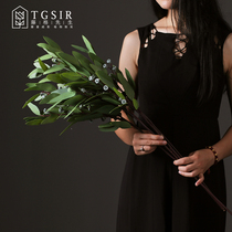 Eucalyptus leaf simulation flower living room dining table vase flower arrangement decoration fake Bouquet decoration eucalyptus fruit green plant