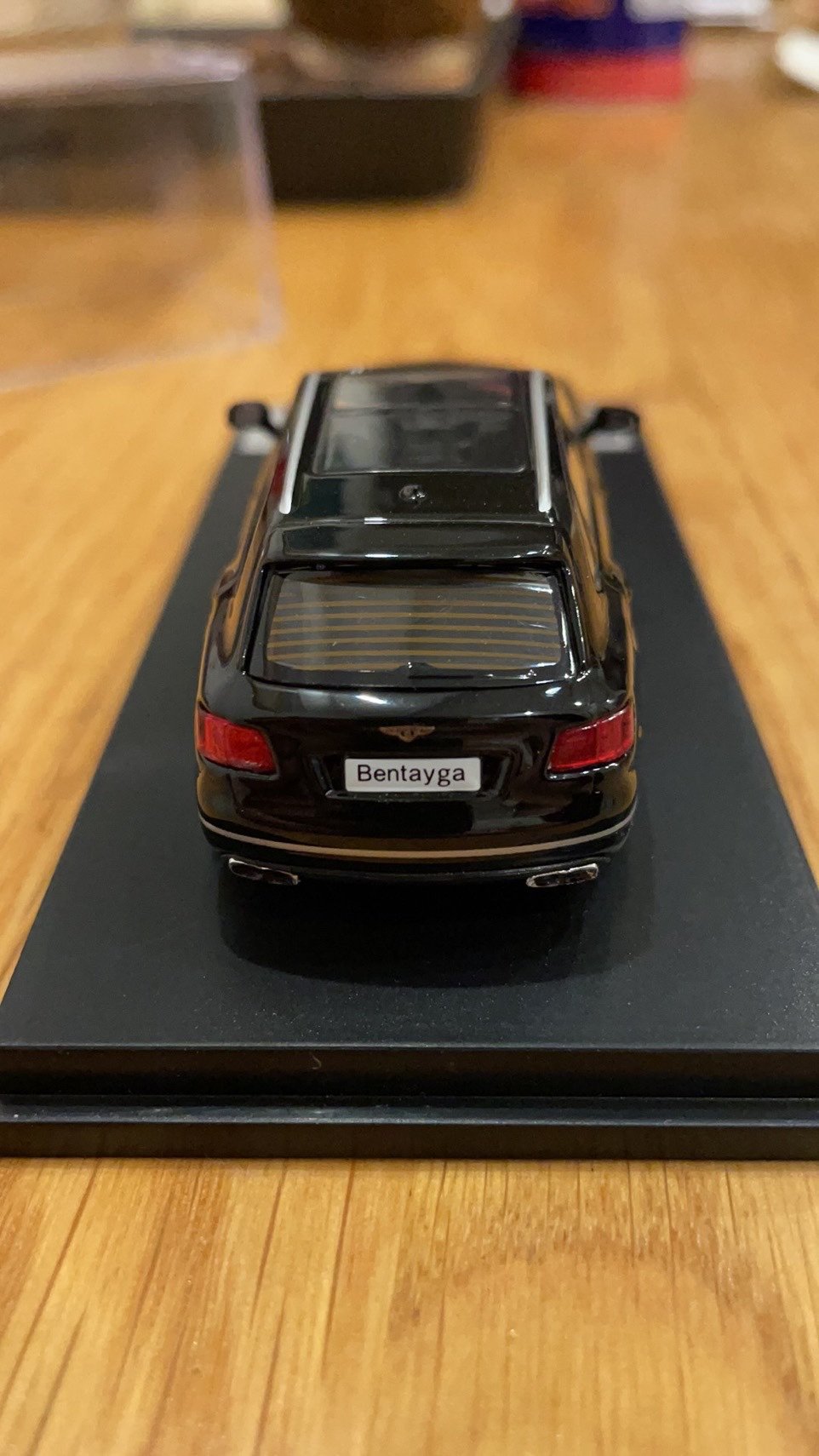 1:64 Bentayga SUV Diecast Model Car Toys Hobby Display Collection