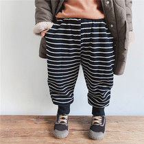 Crooked girl Korean childrens clothing children plus velvet thick striped pants winter leisure loose sports trousers closing pants