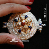 925 silver gäu box handmade engraving pendant Nepal Kau box can be loaded with Tibetan sheerlemanna Buddhist ornament