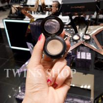 Spot MAC Phantom fashion Focus Monochrome Eye Shadow fix Nose Movie powder beating bottom high light earth color omega
