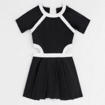 2021 new black and white color matching half-sleeved backless one-piece swimsuit for women Korean version of conservative hot spring swimming suit for women