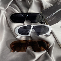 European and American retro cool black super sunglasses female ins trampoline glasses concave shape windproof black sunglasses street shoot Net Red