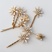 Bridal hairpin small embellishment Exquisite hairpin Enamel white flower Rhinestone clip Vintage European Bridal hair ornament
