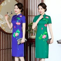 Cheongsam modified version dress young girl 2020 new retro Chinese style long catwalk temperament elegant female