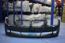 Adapted BMW 3 Faculty E92 E93 318320325330 335I Two doors front bumper front bumper surround