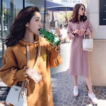 Pregnant Woman Dress Dress Fashion Foreign Air 2021 New Spring Dress Season Small Balsamic Wind Long Sleeve Sweatshirt Underpants Two Suits
