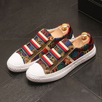 Mens casual shoes 2022 summer breathable thin net red shoes mens trendy shoes European station trendy brand small bee skate shoes