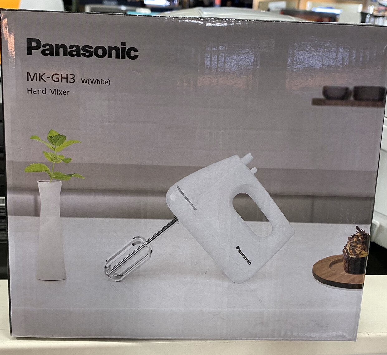 Panasonic Panasonic MK-GH3 portable electric eggbeware with five segments speed attached to egg-stick spoilers