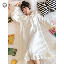 Japanese Coral Suede Pajamas Woman Autumn Winter Princess Wind Thickened Sleeping Dress Medium Long sweet outside wearing flannel velvet dress