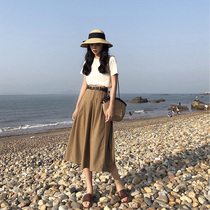 2021 summer dress new small man design sense female foreign style gentle and light cooked salt can be sweet two-piece suit skirt