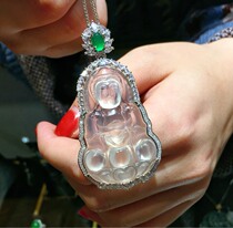 Drain a piece of ice bottom glass seed mosaic Guanyin pendant jade engraving master self-employed shop with certificate