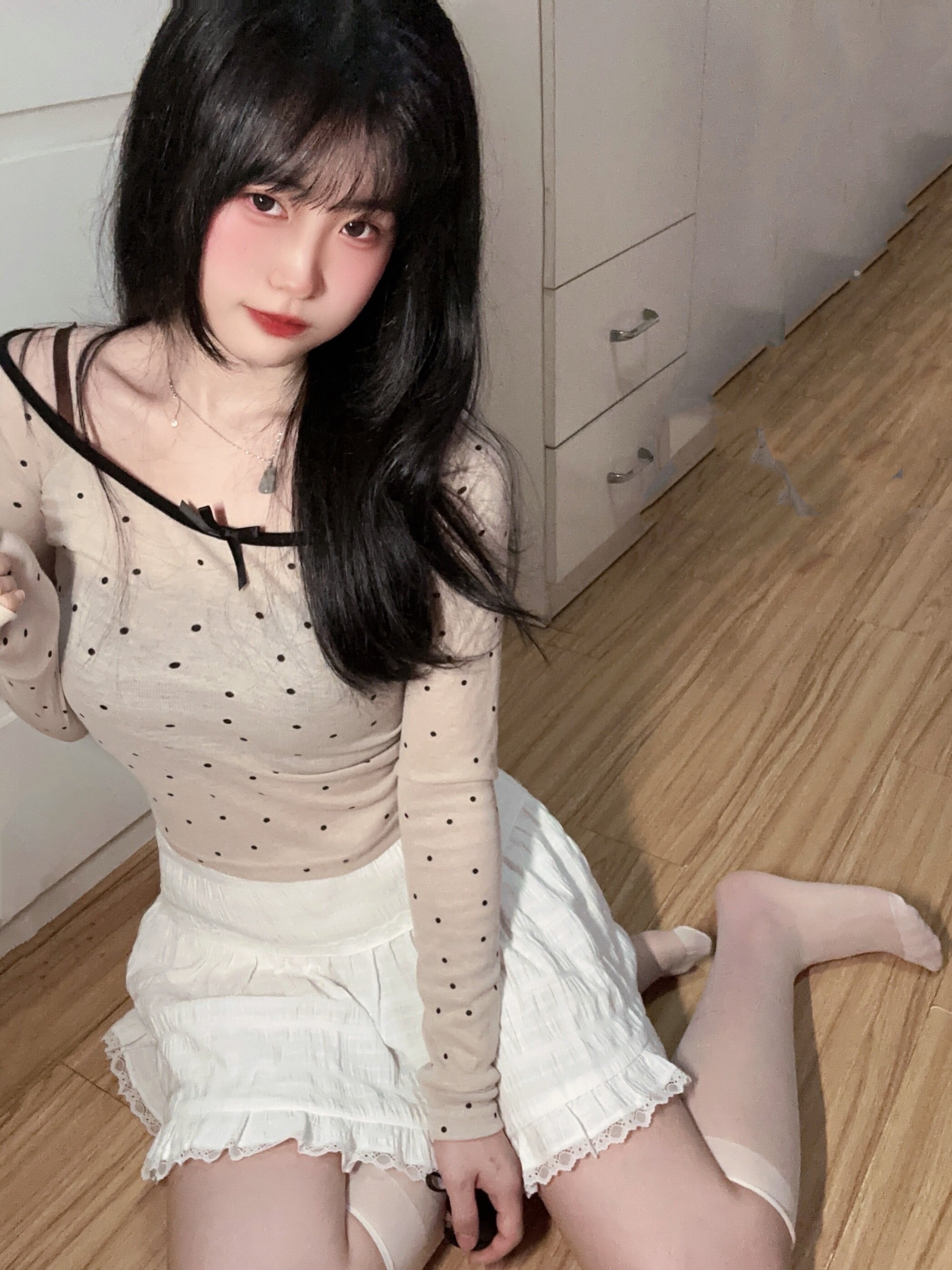 VICTORIA'S SECRET维密粉底液内衣 聚拢抹胸款设计 无肩带防滑不易掉