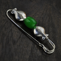Retro kiss fish Malay Jade Road Road pass bead brooch pin sweater accessories open evil safety jewelry