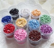 Bjd baby clothing accessories mini plastic 4mm round buttons multi-color buttons diy accessories 3 yuan 30 color difference