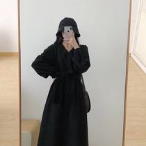 Black lamp core suede one-piece dress for autumn and winter female retro long sleeves Long style with knee temperament V neckline Herbenwind small black dress