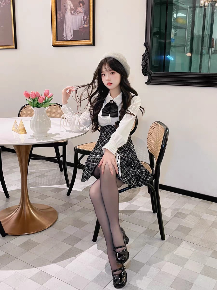 小野和子冬季黑丝光腿神器 加绒双层设计保暖不臃肿 替换装方便实用