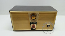 Antique Vintage 1950s Truettone Model D2834B Electronic Tube Radio Collection Pendulum