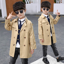 Boys spring clothing jacket 2022 The new CUHK child spring autumn style Inn windfall Childrens foreign air in the middle of a long wave card