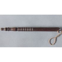 The undisturbed Qing Dynasty Mahogany reduced the diameter of a head by one-third