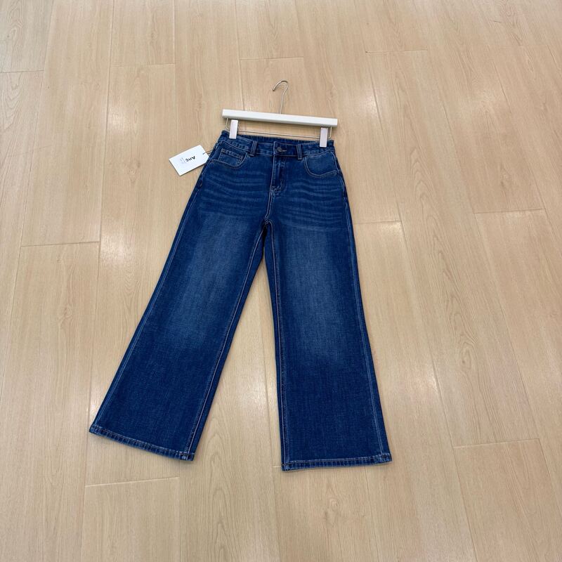 79123 # Designed Jeans